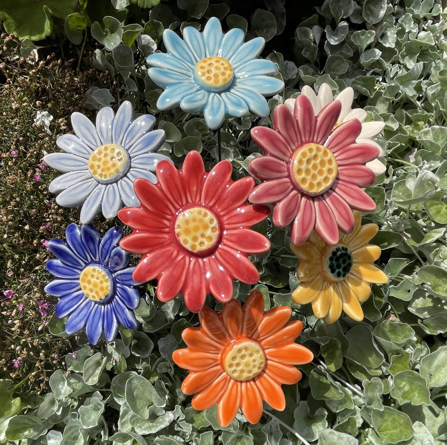 Fleurs en céramique MARGUERITE DES PRES