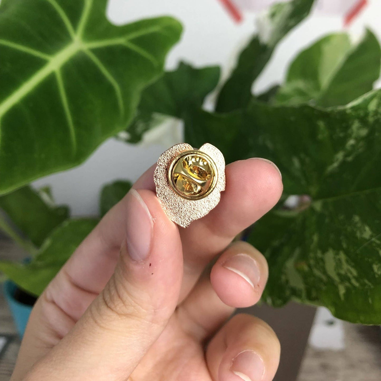 Pin's émaillé - FEUILLE MONSTERA DELICIOSA