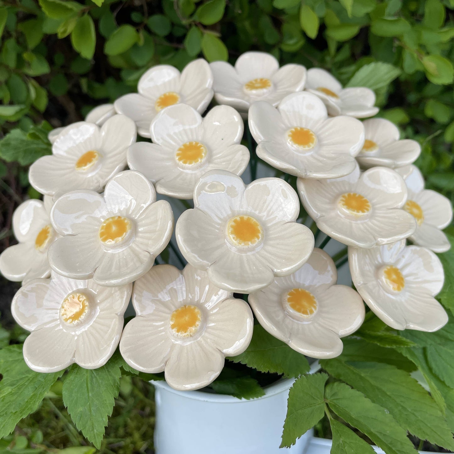 Fleurs en céramique PRUNIER
