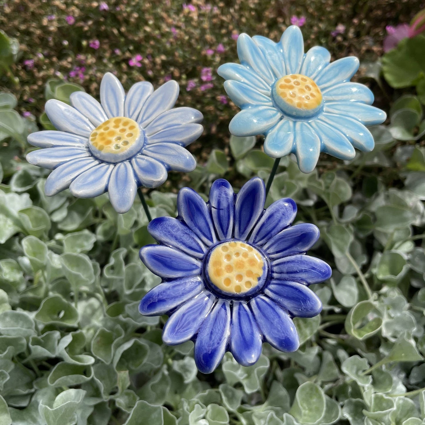 Fleurs en céramique MARGUERITE DES PRES
