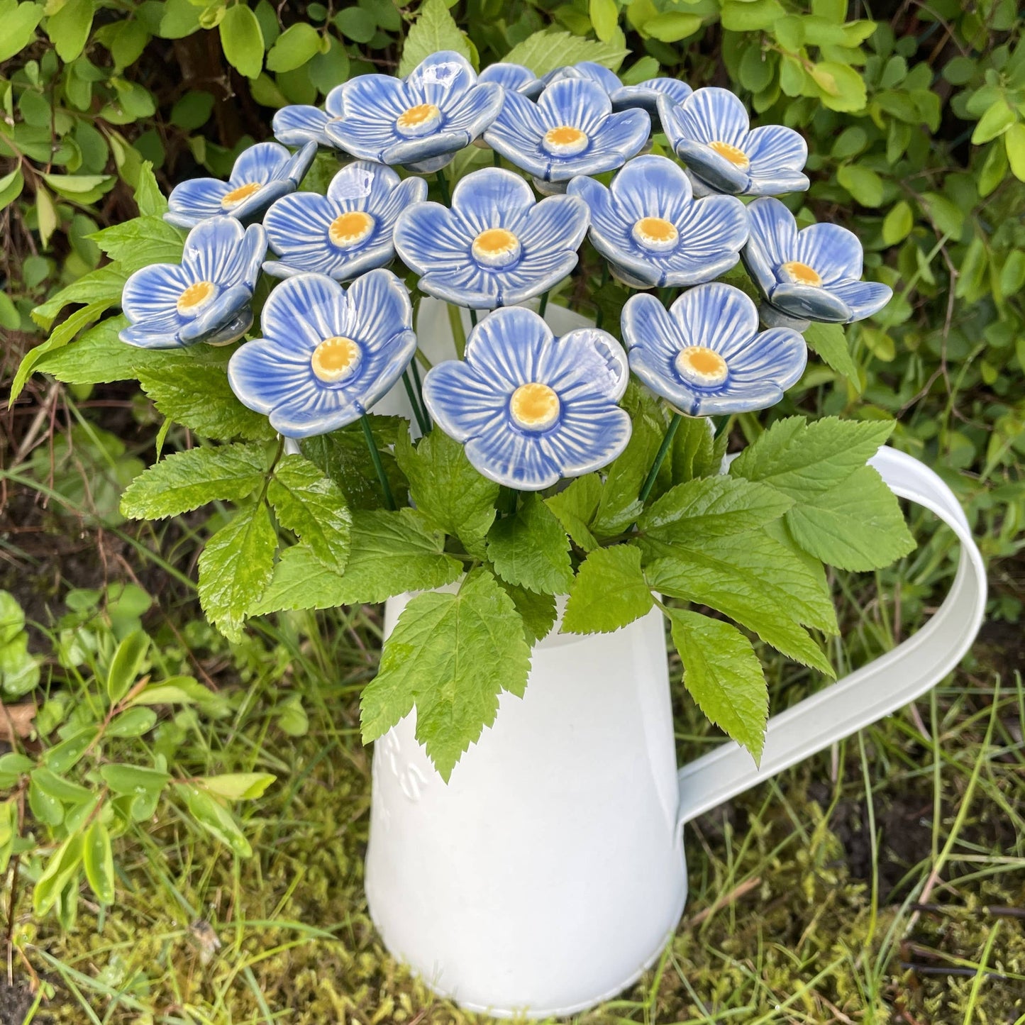 Fleurs en céramique PRUNIER