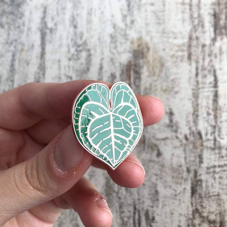 Pin's émaillé - FEUILLE CLARINERVIUM