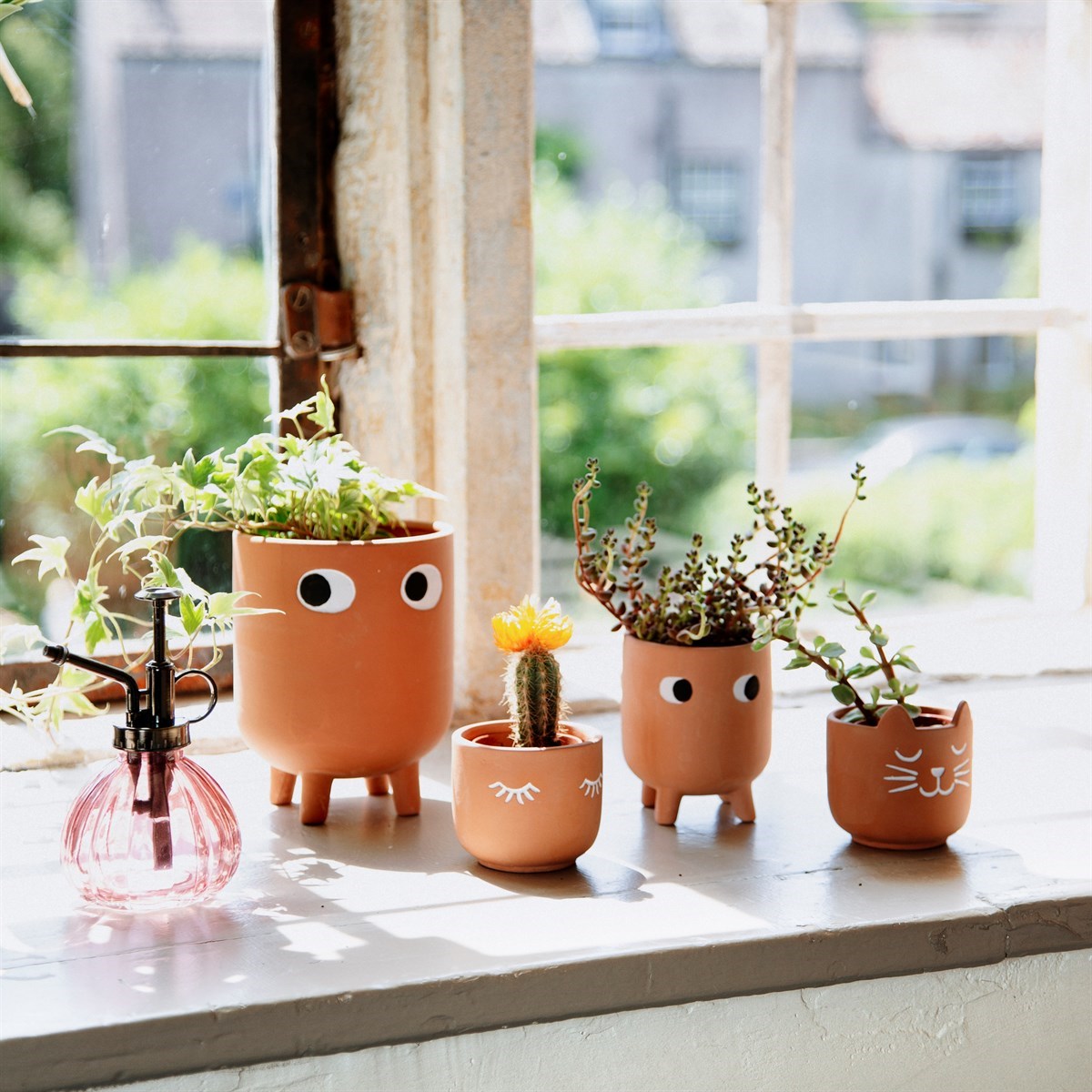 Cache-pot mini EYES TERRACOTTA