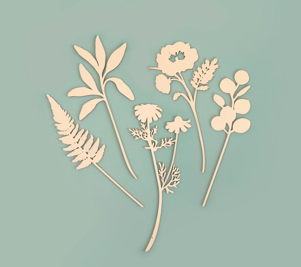 Boite 10 FLEURS EN BOIS CONTREPLAQUE